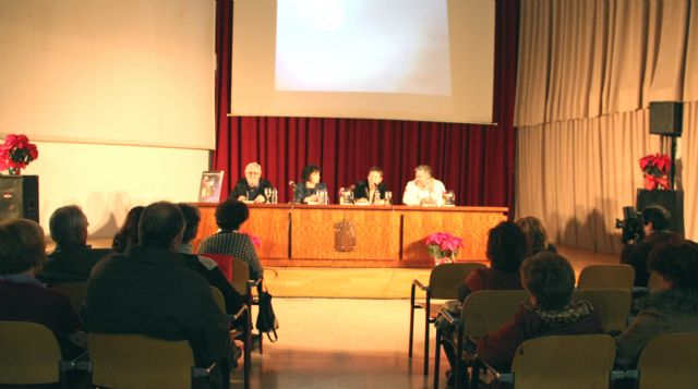 Francisco José Motos presenta su novela El perseguidor de sueños en Puerto Lumbreras - 1, Foto 1
