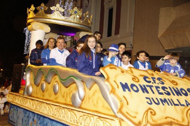 Jumilla despide la Navidad con la cabalgata de Reyes más multitudinaria que se recuerda en la ciudad - 4, Foto 4