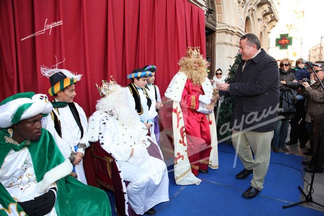 La festividad de los Reyes Magos pone fin a las fiestas de Navidad - 2, Foto 2