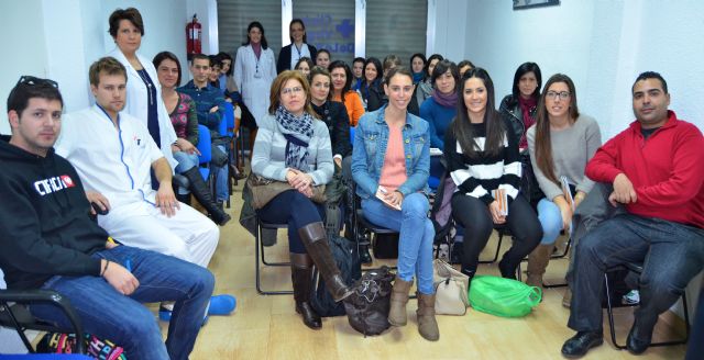 La Vega acoge a una veintena de estudiantes de enfermería y técnicos especialistas en rayos - 1, Foto 1