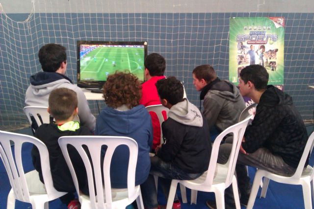 Decenas de niñ@s y jóvenes de Mazarrón se dan cita en la ´Lan Party´ de juventud - 4, Foto 4