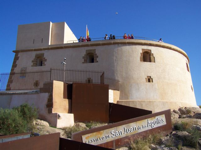El Castillo de Águilas alcanzó el pasado año la cifra record de 15.421 visitantes - 1, Foto 1