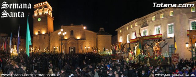 El Ayuntamiento designará un espacio público permanente y realizará un acto institucional al conjunto de cofradías y hermandades de Totana, Foto 1