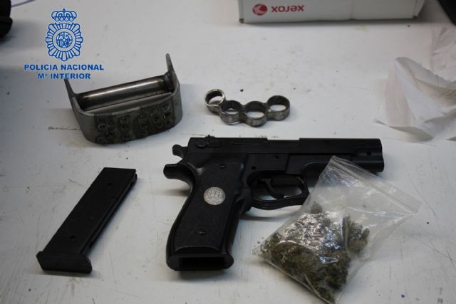 La Policía Nacional detiene a un individuo que elaboraba billetes falsos de 20 y 50 euros de forma artesanal - 3, Foto 3