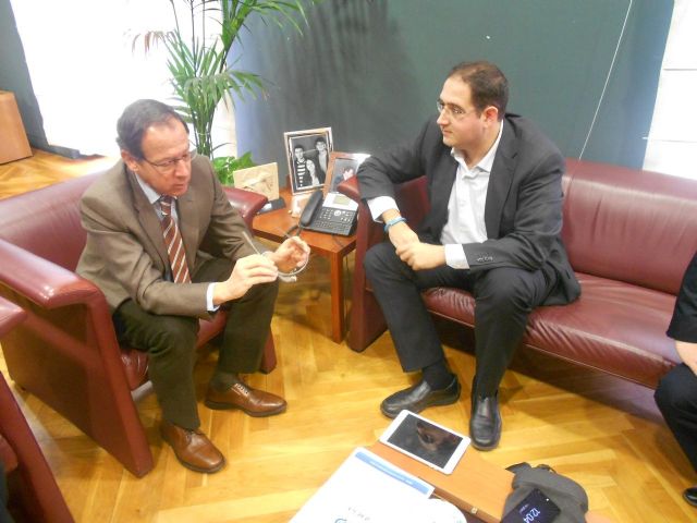 El Alcalde recibe a un empresario murciano que desarrolla un proyecto para Google Glass - 2, Foto 2