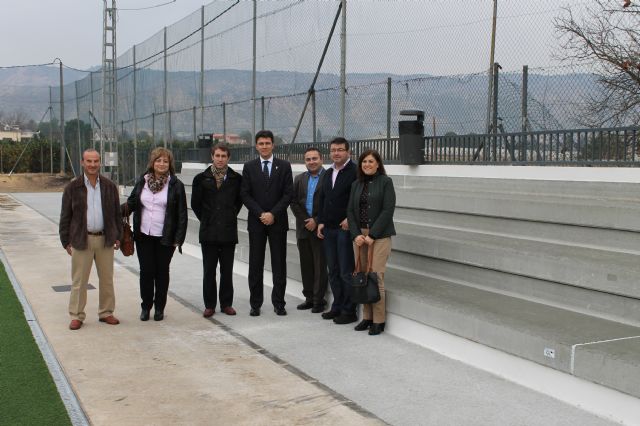Las nuevas instalaciones del Gudalentn vienen a dar respuesta a una vieja demanda de deportistas y aficionados al ftbol, Foto 2
