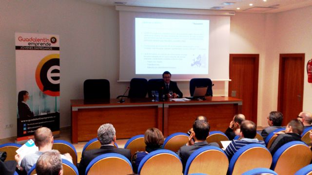 La Asociación de Jóvenes empresarios, Guadalentín Emprende, analiza la Normativa SEPA con la colaboración de la Entidad SabadellCAM - 1, Foto 1