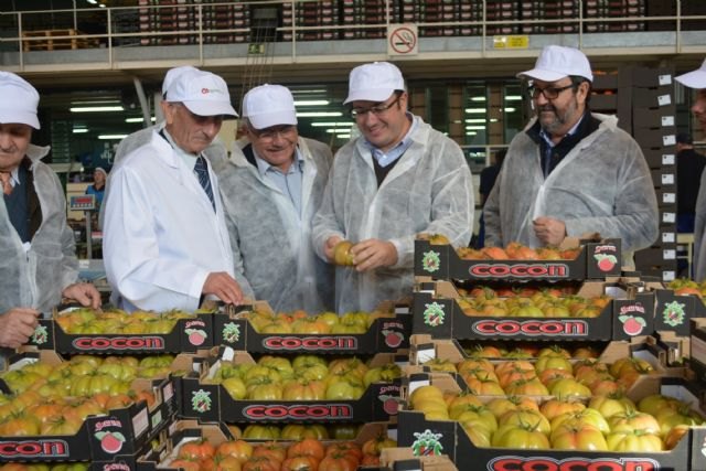 Pedro Antonio Sánchez analiza con Fecamur la generación de nuevos empleos en las cooperativas agroalimentarias - 1, Foto 1