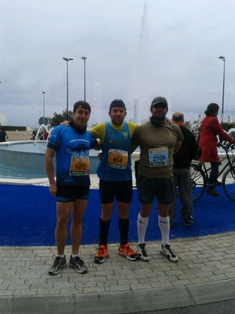 Totana Athletes Athletics Club participated in the Marathon de Santa Pola 2014, Foto 2