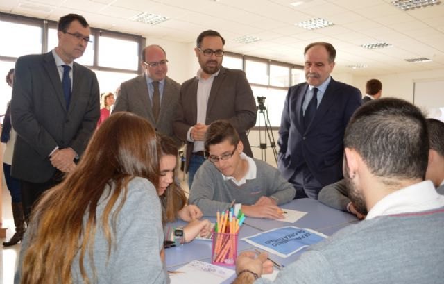 La Comunidad fomenta el espíritu emprendedor entre más de 3.100 alumnos de Primaria y Secundaria - 2, Foto 2