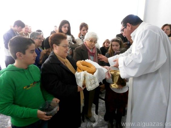 Las Pullas de Alguazas festeja a su Patrón San Antón con la tradicional bendición de mascotas y roscos de pan - 3, Foto 3