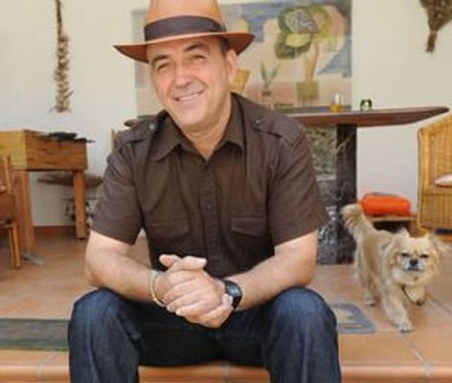 Juan Ramón Barat se encuentra con los jóvenes lectores del Premio Hache - 1, Foto 1