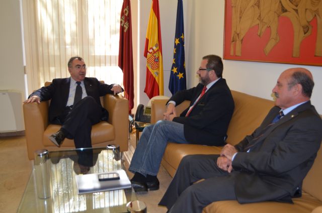El consejero de Presidencia recibe al concejal del Área de Seguridad Ciudadana del Ayuntamiento de Cartagena - 1, Foto 1