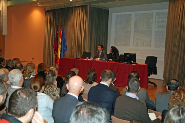 Técnicos y profesionales de la edificación certificarán la seguridad de los inmuebles con una antigüedad de 50 años - 1, Foto 1