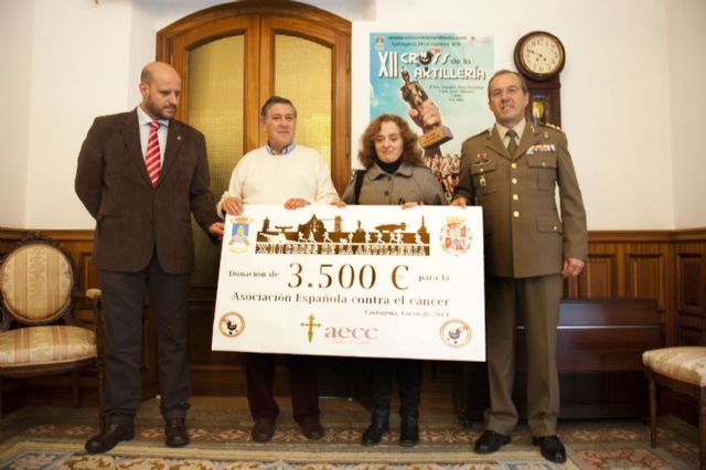 El Cross de la Artillería dona 3.500 euros a la lucha contra el cáncer - 1, Foto 1