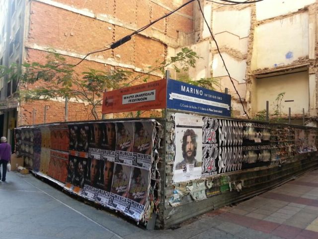 IU-Verdes denuncia el estado de suciedad de un solar en el centro de Murcia - 1, Foto 1