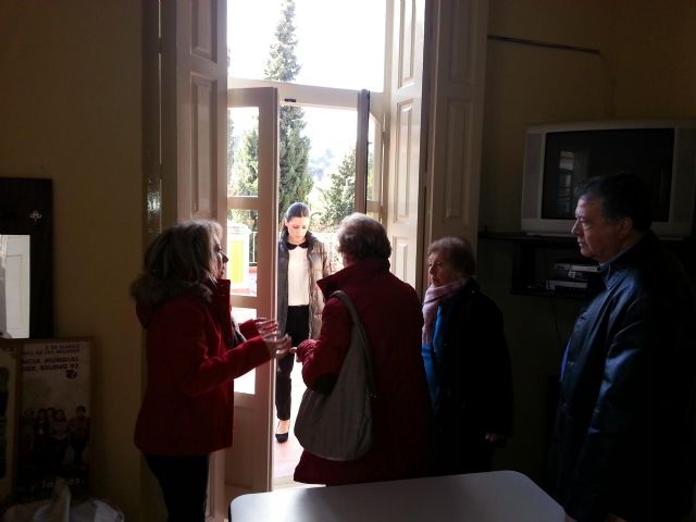 El centro de La Rosaleda de Algezares estrena ventanales - 2, Foto 2