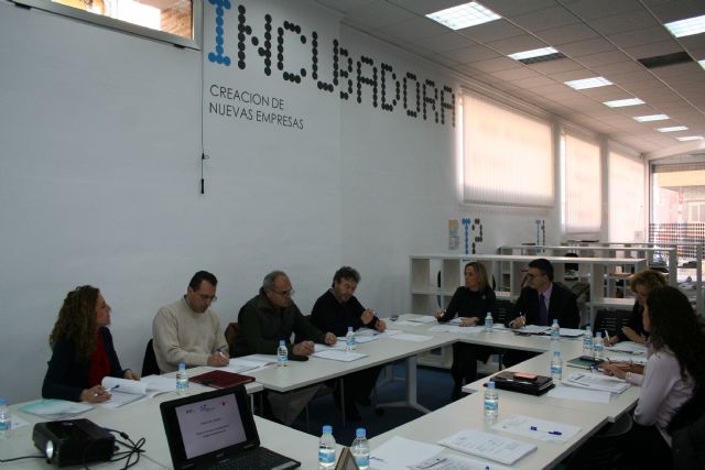 El Ayuntamiento participa en el diseño de actuaciones de apoyo a la creación de empresas - 1, Foto 1