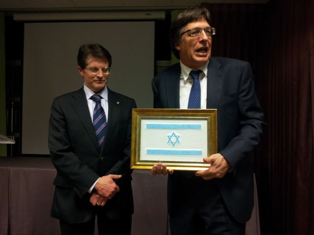 El embajador de Israel muestra su apoyo a la difusión de la Sinagoga - 1, Foto 1