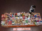 La Facultad de Economa recauda 1.000 kilos de alimentos para Cruz Roja