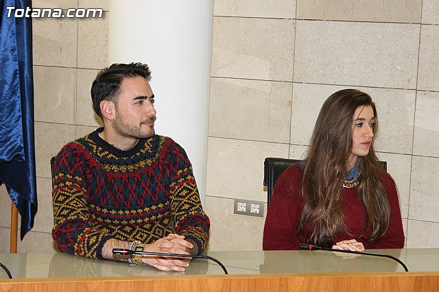 Ocho estudiantes de la Universidad de Murcia firman un convenio de colaboracin para participar en un programa de refurzo educativo - 9