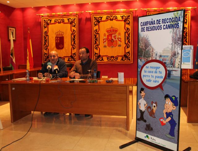 El Ayuntamiento de Bullas pone en marcha una campaña de sensibilización para la recogida de excrementos caninos - 2, Foto 2