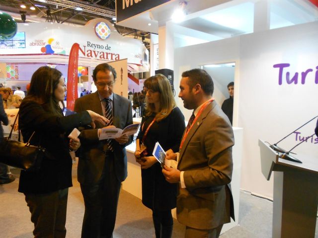 Inversores chinos se interesan por el stand de Murcia en Fitur - 1, Foto 1