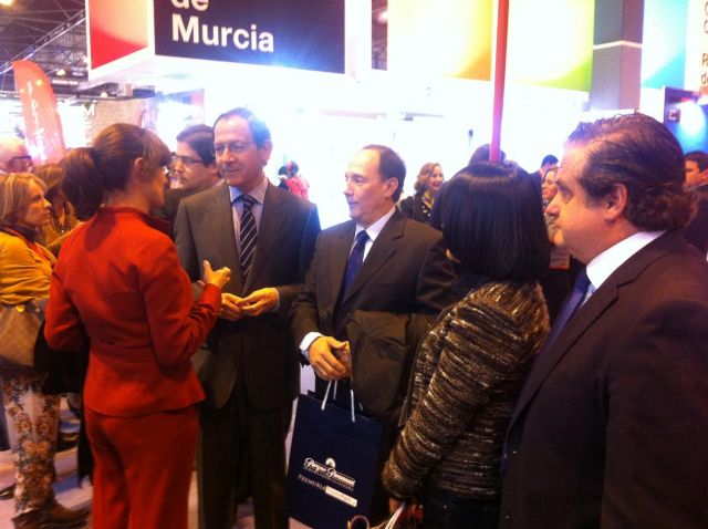 Inversores chinos se interesan por el stand de Murcia en Fitur - 2, Foto 2