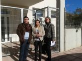 Rafael Laorden y Mara Dolores Valcrcel visitan los Centros Educativos de Blanca