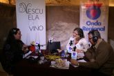Onda Regional emite en directo desde la Escuela del Vino y promociona el turismo de Cehegn