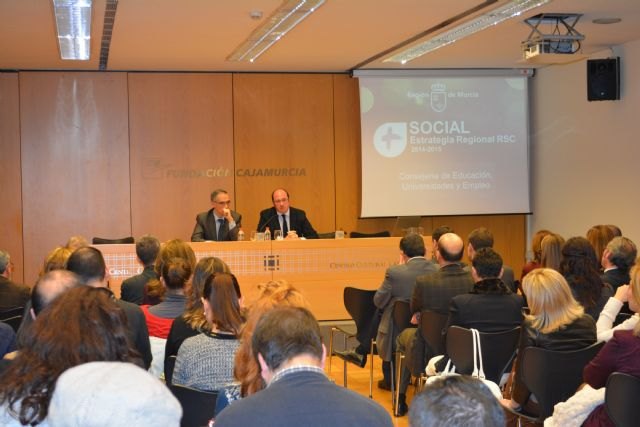 La Comunidad busca una sociedad más justa y solidaria con las 25 medidas de la primera ´Estrategia regional para la incentivación de la RSC´ - 2, Foto 2
