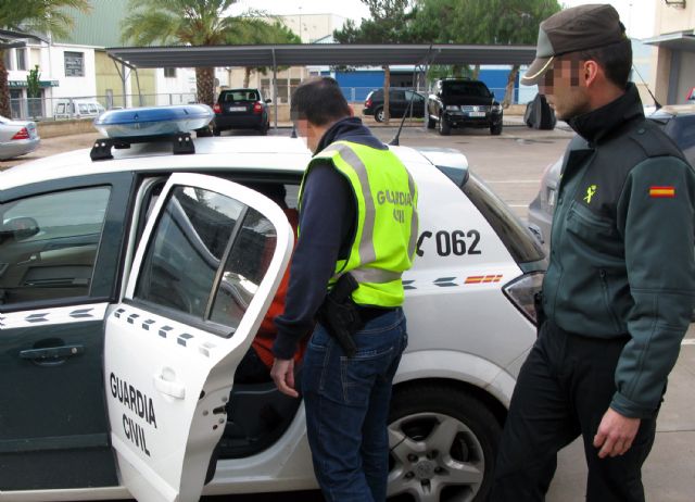 Más de una treintena de detenidos por la Benemérita en lo que va de año por robos en viviendas en la Región - 3, Foto 3