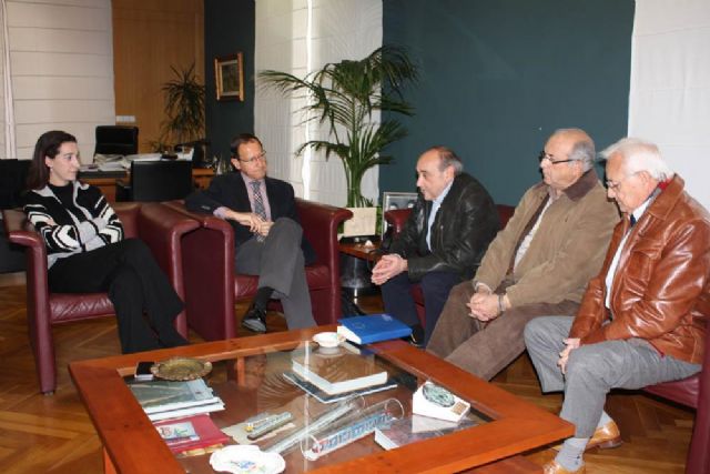 El Alcalde insiste en que la alta velocidad no llegará en superficie a El Carmen - 1, Foto 1