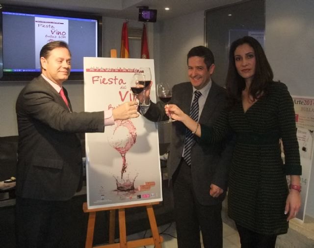 Bullas celebra sus fiestas del vino con exposiciones, conciertos y rutas promocionales - 1, Foto 1