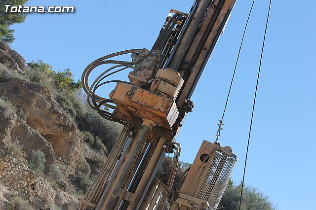 Se estn realizando sondeos geolgicos para determinar la mejor ubicacin donde construir la presa de la rambla de Lbor - 9