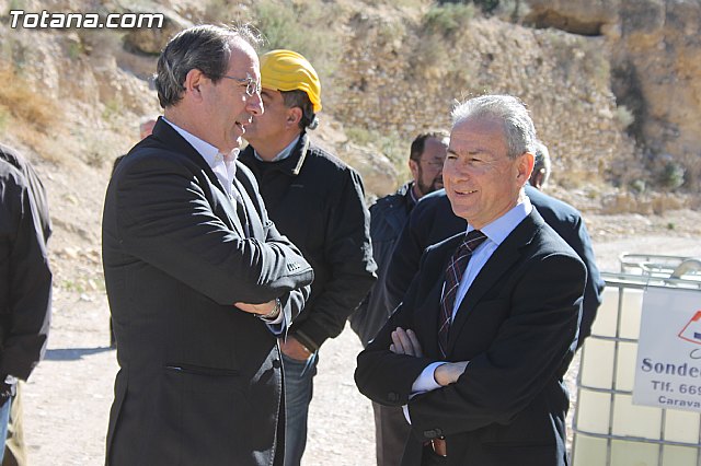 Se estn realizando sondeos geolgicos para determinar la mejor ubicacin donde construir la presa de la rambla de Lbor - 18