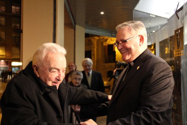 El obispo emérito, D. Javier, recibe el Agradecimiento a toda una vida dedicada a los demás - 1, Foto 1