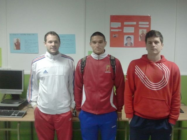 Los pequeños de Pozo Estrecho, atletas por un día - 1, Foto 1