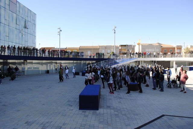 Los escolares torreños celebran el Día de la Paz a ritmo de flashmob - 2, Foto 2