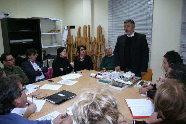 Juan José Franco, cronista de Puebla de Soto, hace entrega de sus libros y documentación histórica a la población, a través de la Junta Municipal - 2, Foto 2