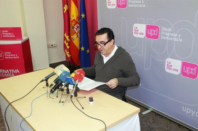 UPyD denuncia que la caída del PIB per cápita en la Región de 2009 a 2012 es el doble que la media nacional - 1, Foto 1
