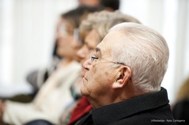 Ayuntamiento y entidades de acción social se unen frente a la crisis con un programa pionero en la región - 2, Foto 2