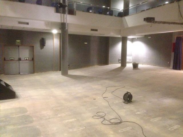El salón de actos de la Casa de la Cultura Pedro Serna torreña se renueva - 4, Foto 4