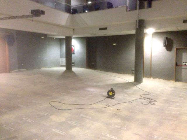 El salón de actos de la Casa de la Cultura Pedro Serna torreña se renueva - 5, Foto 5