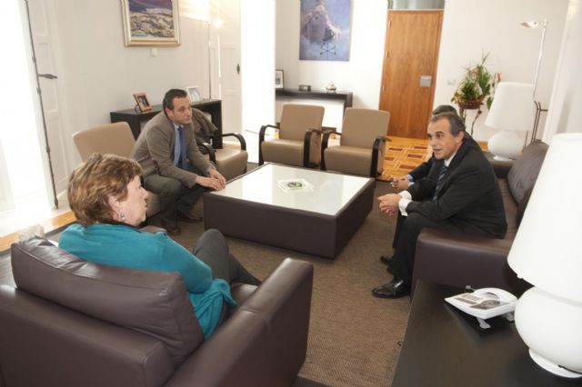 El director de Urbanos de ALSA se despide de la alcaldesa - 1, Foto 1