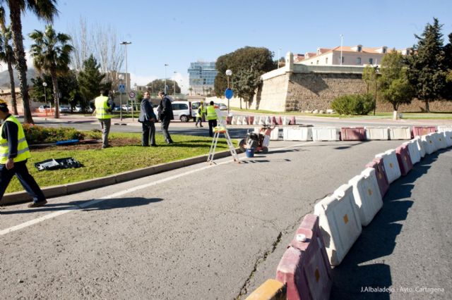Empieza el asfaltado del Paseo de Alfonso XII - 2, Foto 2