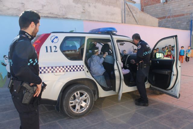 La Policía Local de Bullas imparte charlas en los colegios de Infantil sobre Educación Vial - 3, Foto 3