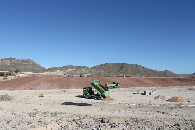 El alcalde y los portavoces de los tres grupos municipales han visitado las instalaciones del vertedero municipal - 1, Foto 1