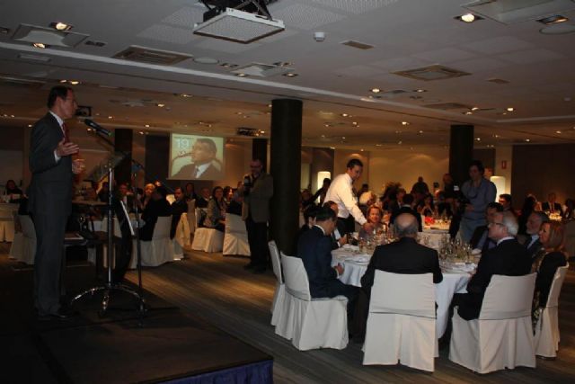 Cámara asegura que Murcia ha vivido el mayor progreso de la historia con el liderazgo de Valcárcel - 3, Foto 3