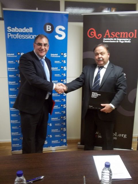 ASEMOL firma con Banco Sabadell-CAM un convenio de colaboración con ventajosas financiaciones y servicios para sus asociados - 1, Foto 1